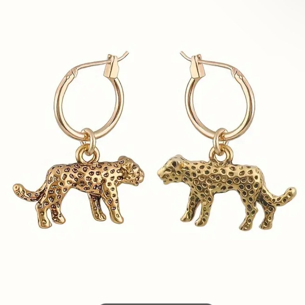 Leopard earrings - Picture 2 of 3